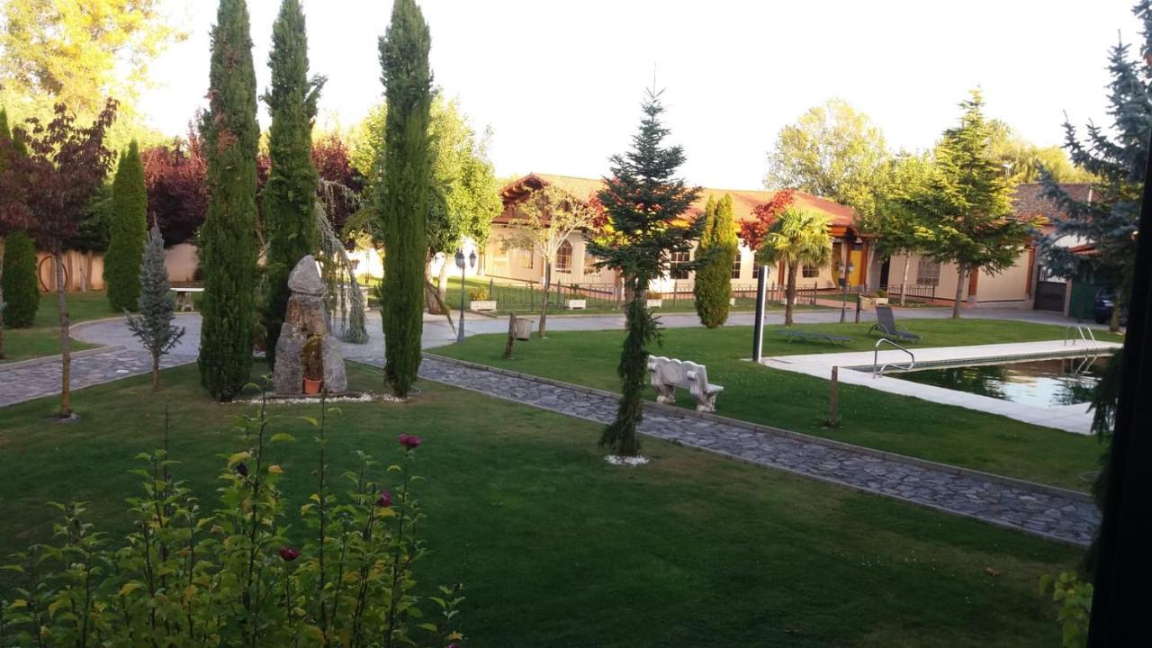 Palacio Del Conde De Rebolledo Villaviciosa de la Ribera Extérieur photo